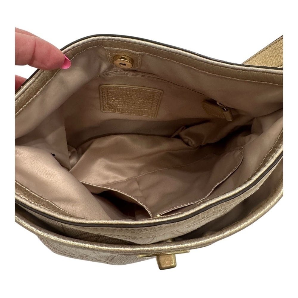 Coach Vintage Penelope Signature Crossbody Bag F19260 Linen Gold Metallic Y2K - Picture 12 of 16